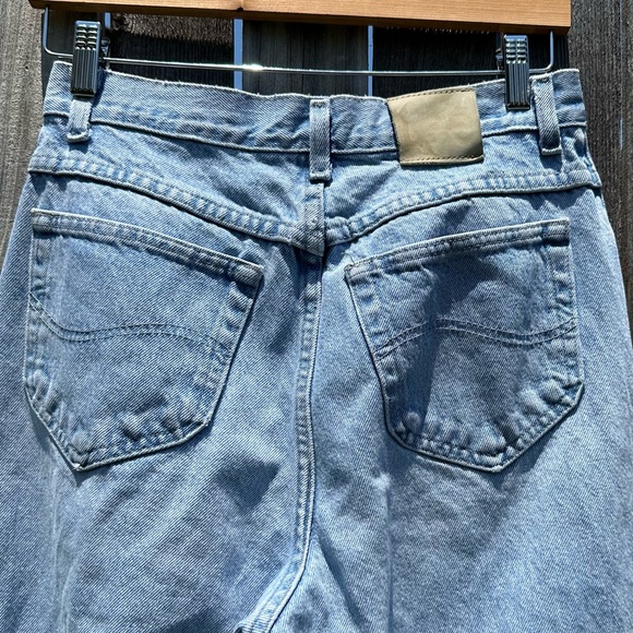Vintage 90s Lee distressed denim jeans - Picture 6 of 9